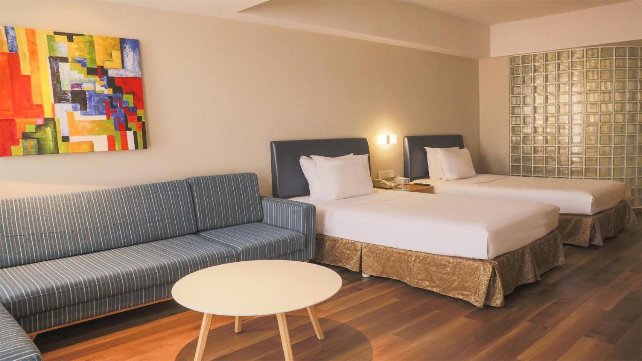 Holiday Inn Express Zhangjiakou Park View, An Ihg Hotel Exterior photo