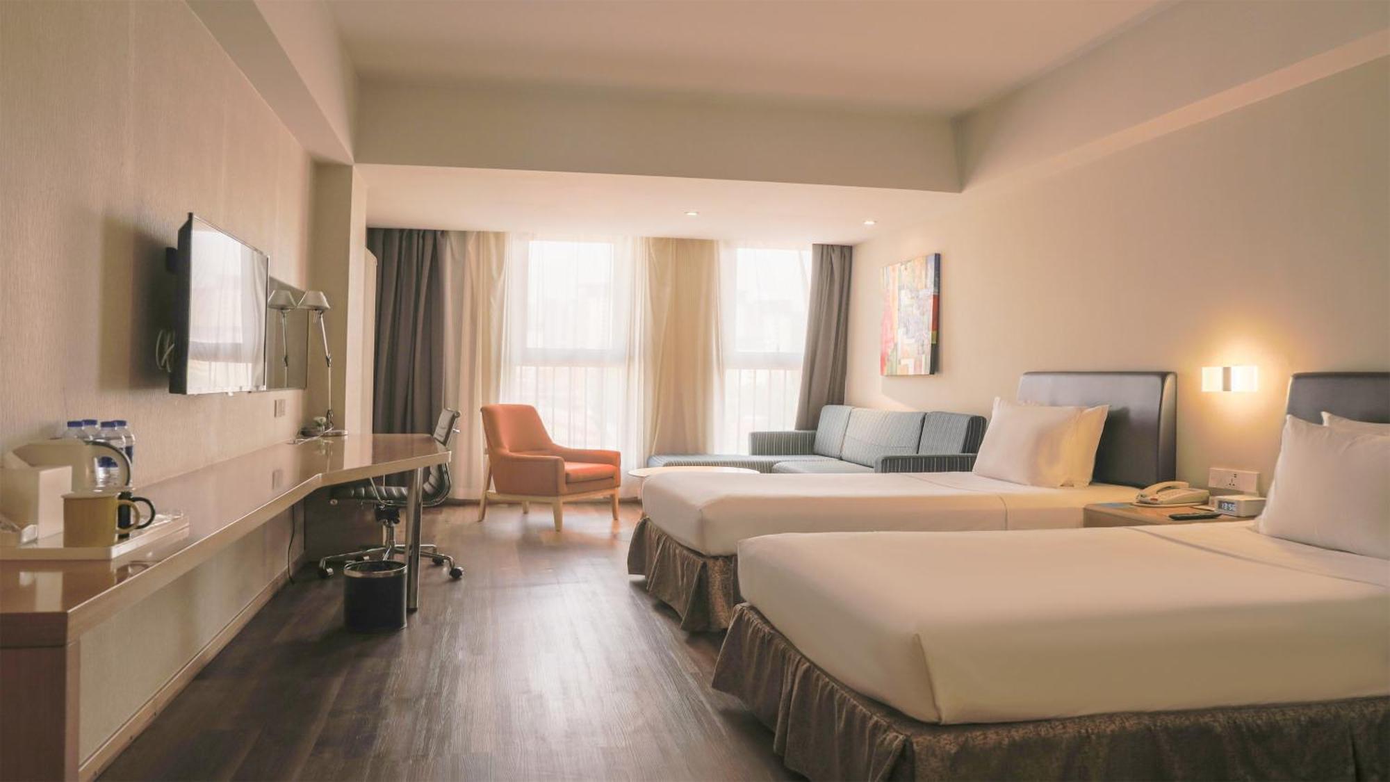 Holiday Inn Express Zhangjiakou Park View, An Ihg Hotel Exterior photo